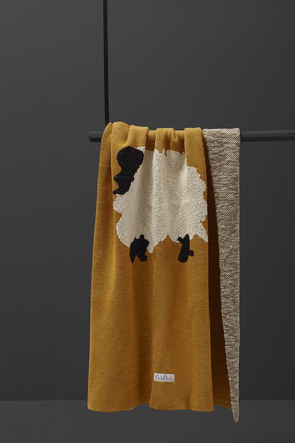 fabliek sheep abstract knitted blanket